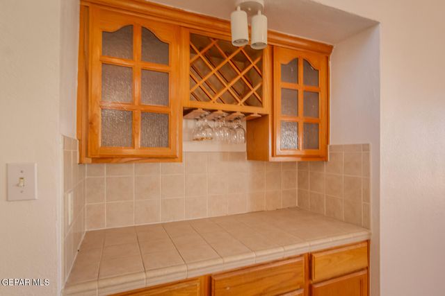 12259 TIERRA LOMA Road, El Paso, TX 79938