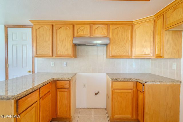 12259 TIERRA LOMA Road, El Paso, TX 79938