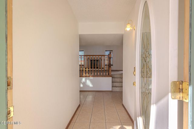 12259 TIERRA LOMA Road, El Paso, TX 79938