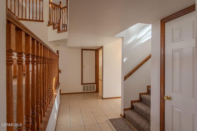 12259 TIERRA LOMA Road, El Paso, TX 79938