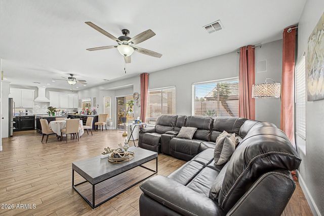 3455 E MAYBERRY Court, Gilbert, AZ 85297