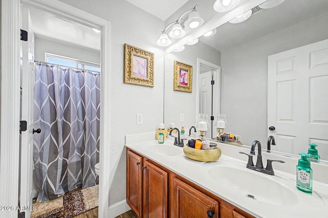 3455 E MAYBERRY Court, Gilbert, AZ 85297