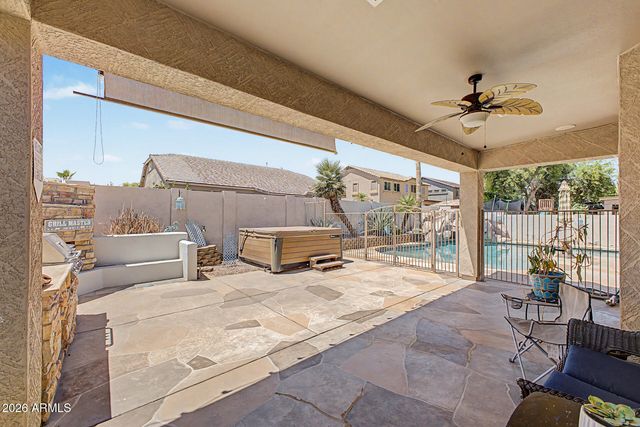 3455 E MAYBERRY Court, Gilbert, AZ 85297