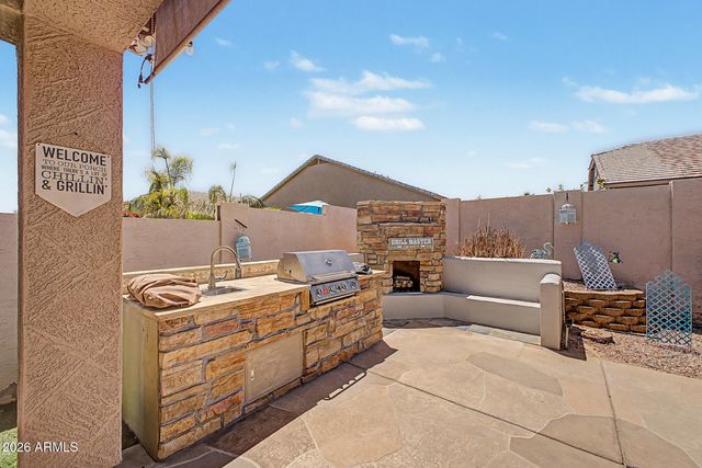 3455 E MAYBERRY Court, Gilbert, AZ 85297