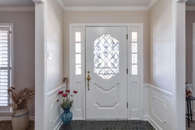 2618 ABERCORN CV, Memphis, TN 38119