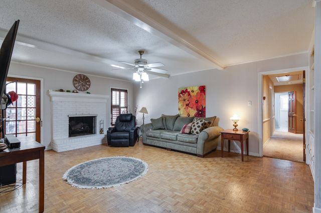 2618 ABERCORN CV, Memphis, TN 38119