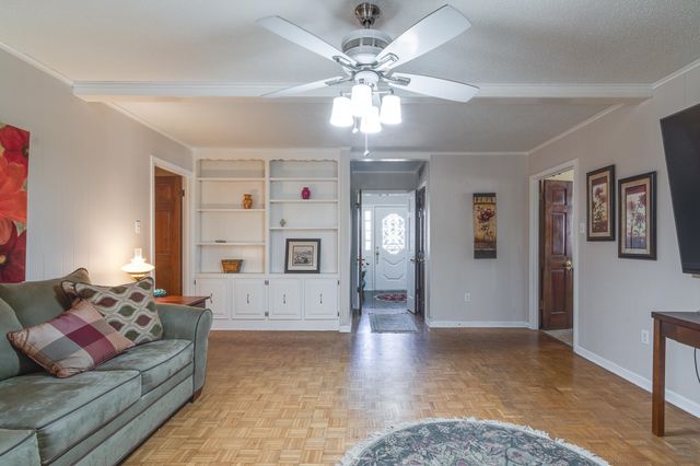 2618 ABERCORN CV, Memphis, TN 38119