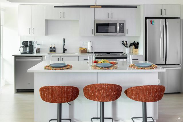 1700 N Manhattan Ave Apt 307, Manhattan, KS 66502