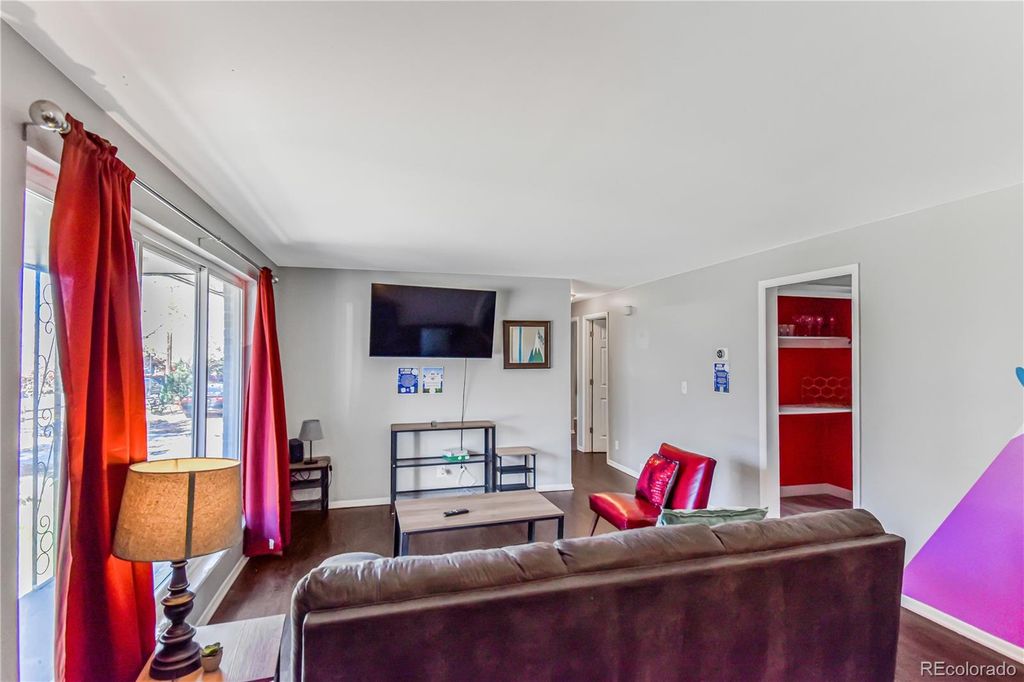 7248 S Broadway, Centennial, CO 80122