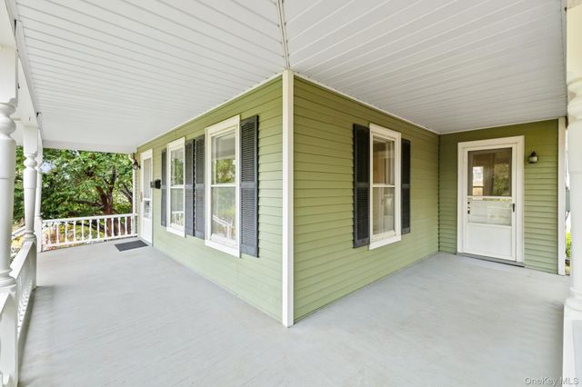 83 Hillside Avenue, Mount Kisco, NY 10549