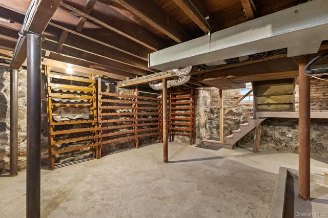 83 Hillside Avenue, Mount Kisco, NY 10549