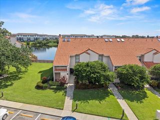 1901 GARDEN LAKE DRIVE 1901, Winter Haven, FL 33884