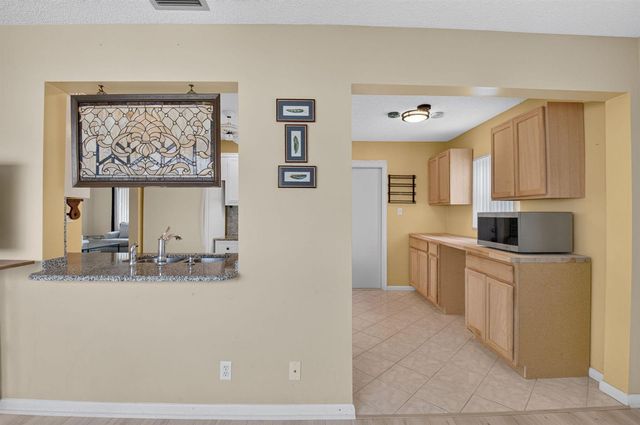 1710 SW 20th Street, Boynton Beach, FL 33426