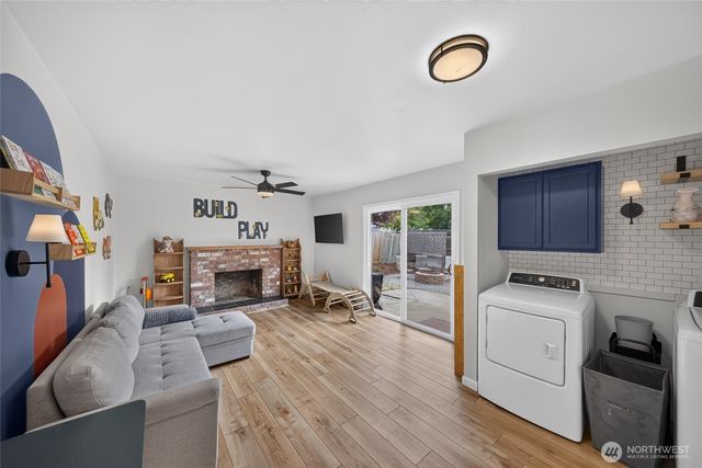 1581 NE 10th Avenue, Oak Harbor, WA 98277