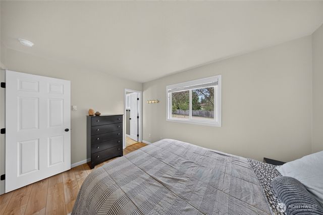 1581 NE 10th Avenue, Oak Harbor, WA 98277