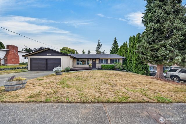 1581 NE 10th Avenue, Oak Harbor, WA 98277