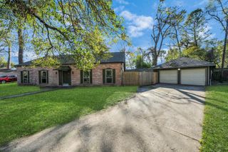 902 Old Mill Lane, Houston, TX 77073