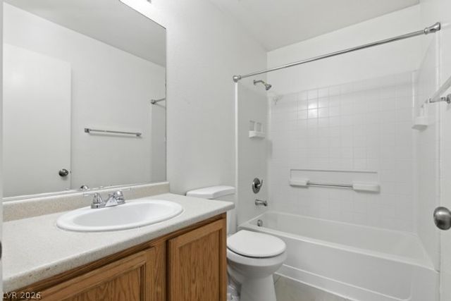 7369 Chrome Hill Street, Las Vegas, NV 89139
