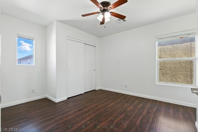 7369 Chrome Hill Street, Las Vegas, NV 89139