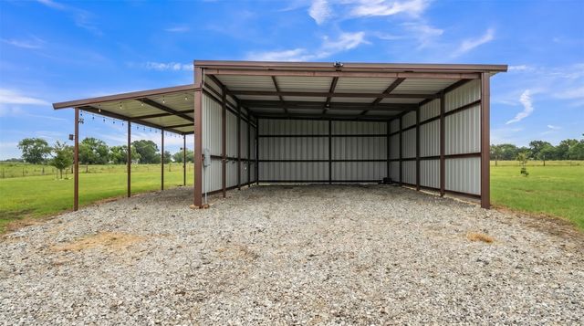 571 County Road 2830, Decatur, TX 76234