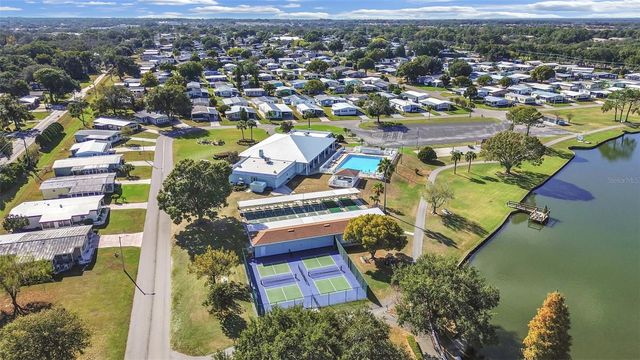 1819 SHERWOOD HILL DR, Lakeland, FL 33810