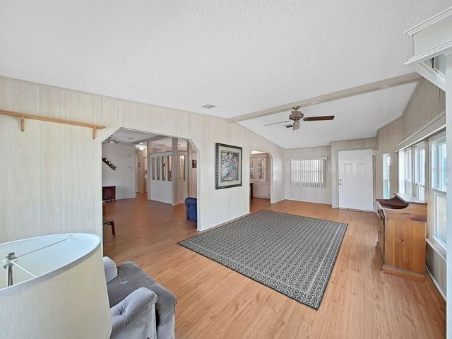 1819 SHERWOOD HILL DR, Lakeland, FL 33810