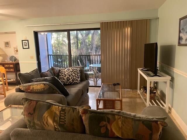 1605 S Us Highway 1 E203, Jupiter, FL 33477