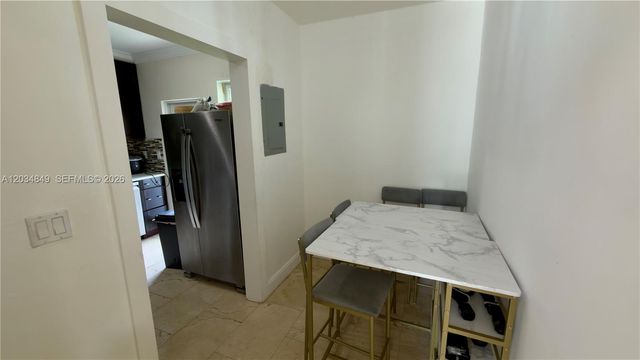 420 NW 145th St, Miami, FL 33168
