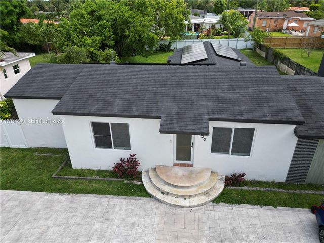 420 NW 145th St, Miami, FL 33168