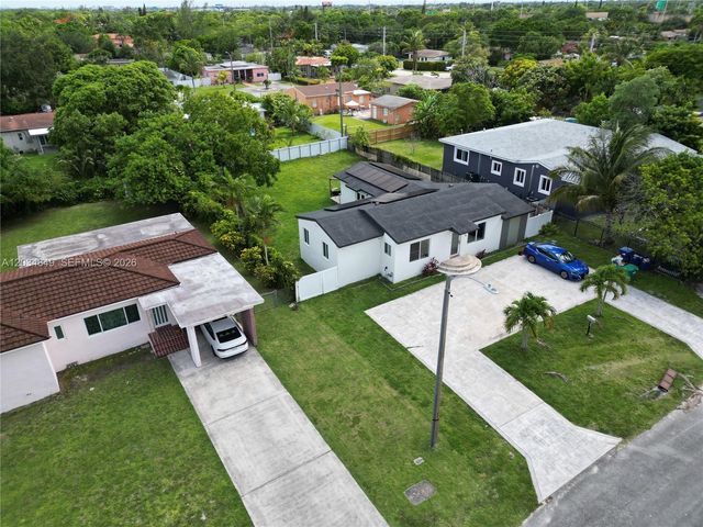 420 NW 145th St, Miami, FL 33168
