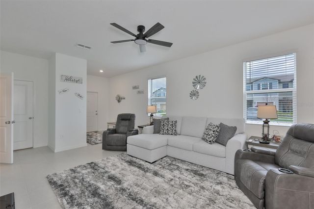 2661 SUNRAY VENUS WAY, Ruskin, FL 33570