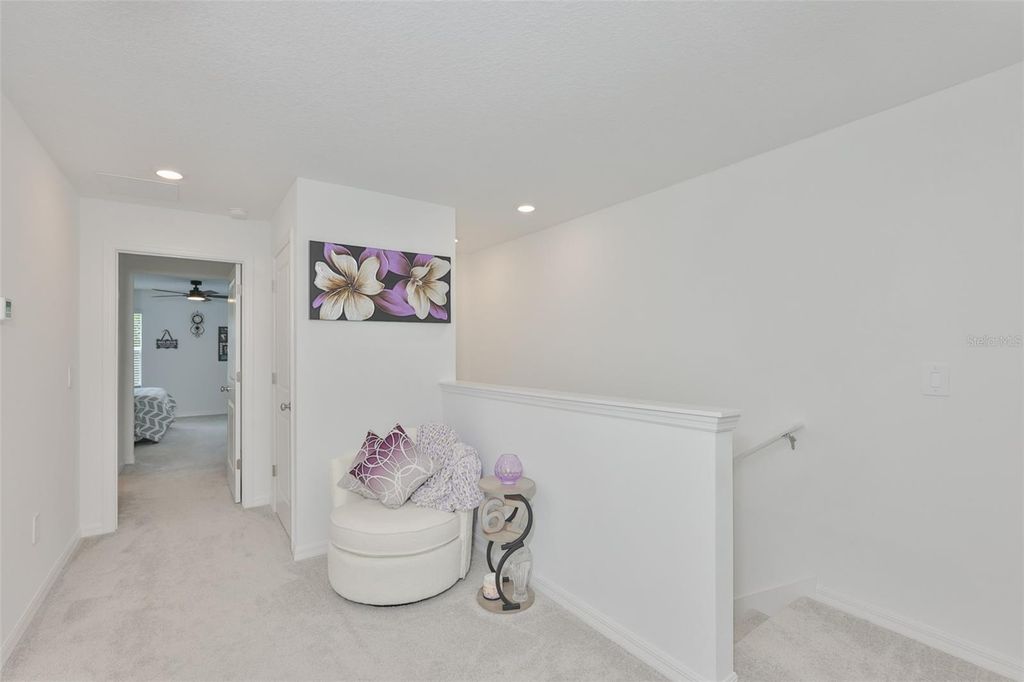 Image 15 of property listing at 2661 SUNRAY VENUS WAY, Ruskin, FL 33570