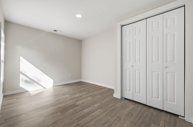 1744 John St., Conway, SC 29527