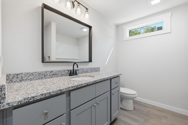 1744 John St., Conway, SC 29527