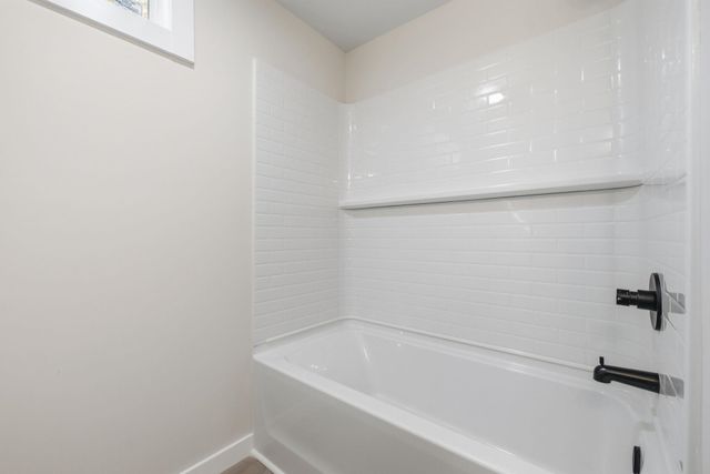 1744 John St., Conway, SC 29527