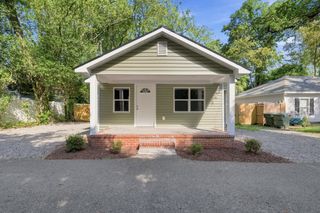 1744 John St., Conway, SC 29527