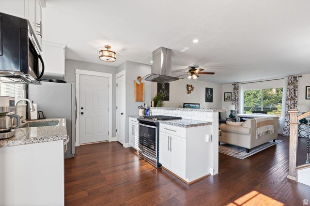 12152 S CINNAMON RIDGE RD, Sandy, UT 84094