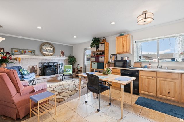 12152 S CINNAMON RIDGE RD, Sandy, UT 84094