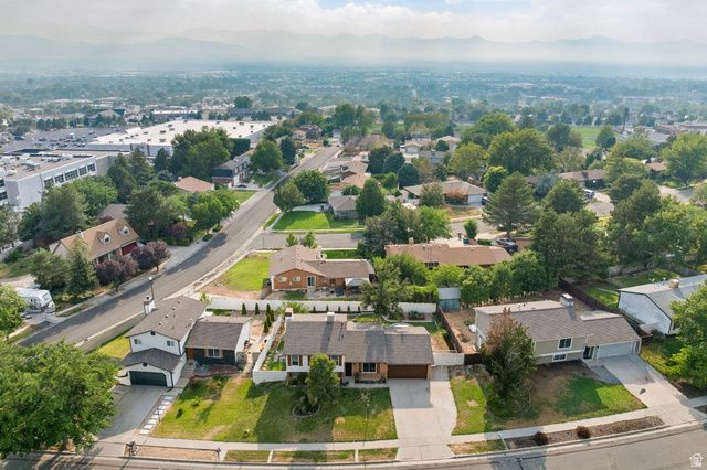 12152 S CINNAMON RIDGE RD, Sandy, UT 84094