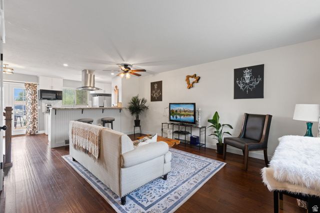 12152 S CINNAMON RIDGE RD, Sandy, UT 84094