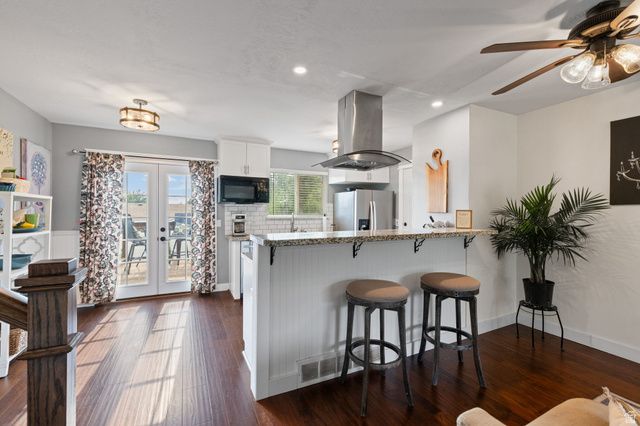 12152 S CINNAMON RIDGE RD, Sandy, UT 84094