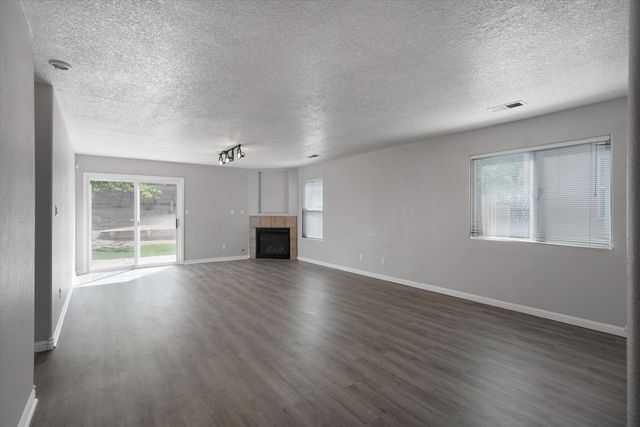 1742 Gallinas Road NE, Rio Rancho, NM 87144