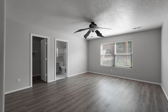 1742 Gallinas Road NE, Rio Rancho, NM 87144