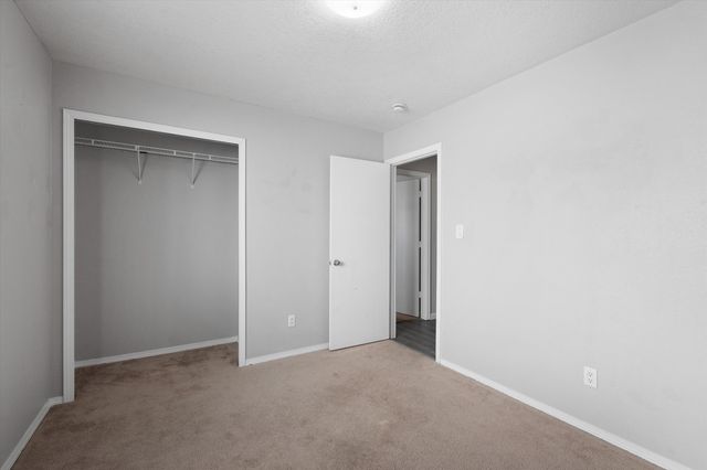 1742 Gallinas Road NE, Rio Rancho, NM 87144