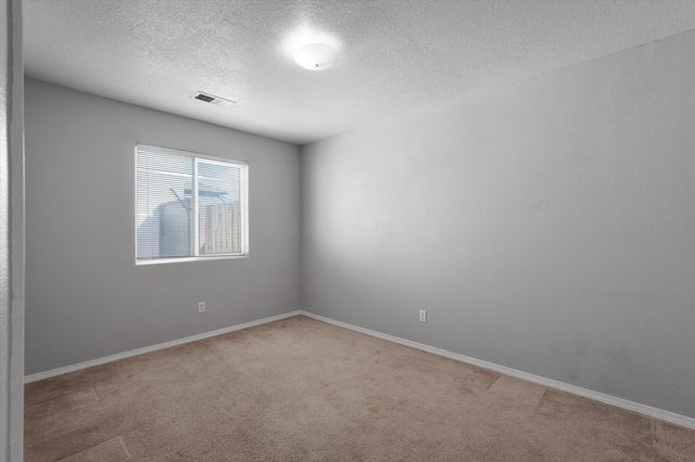 1742 Gallinas Road NE, Rio Rancho, NM 87144