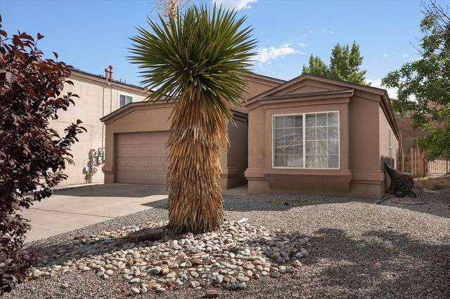 1742 Gallinas Road NE, Rio Rancho, NM 87144