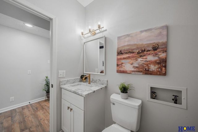 1924 Devoe Drive, Lincoln, NE 68506