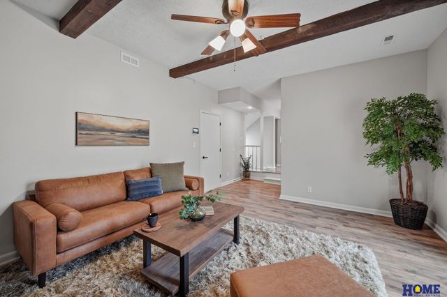 1924 Devoe Drive, Lincoln, NE 68506