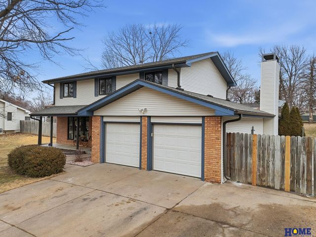 1924 Devoe Drive, Lincoln, NE 68506