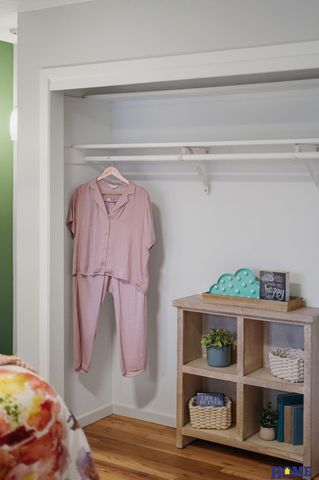 1924 Devoe Drive, Lincoln, NE 68506